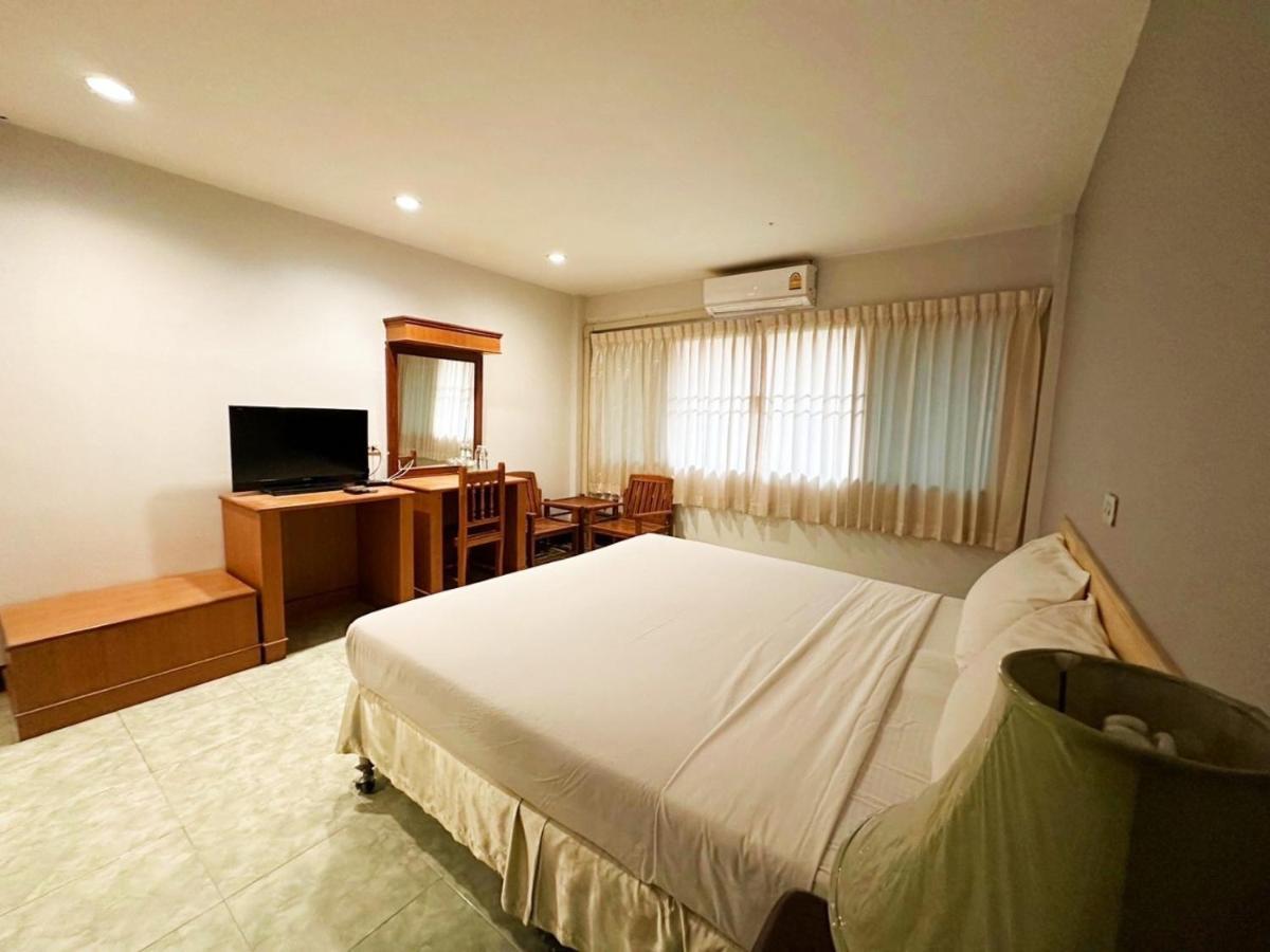 Kinnotel Phrae Exterior foto